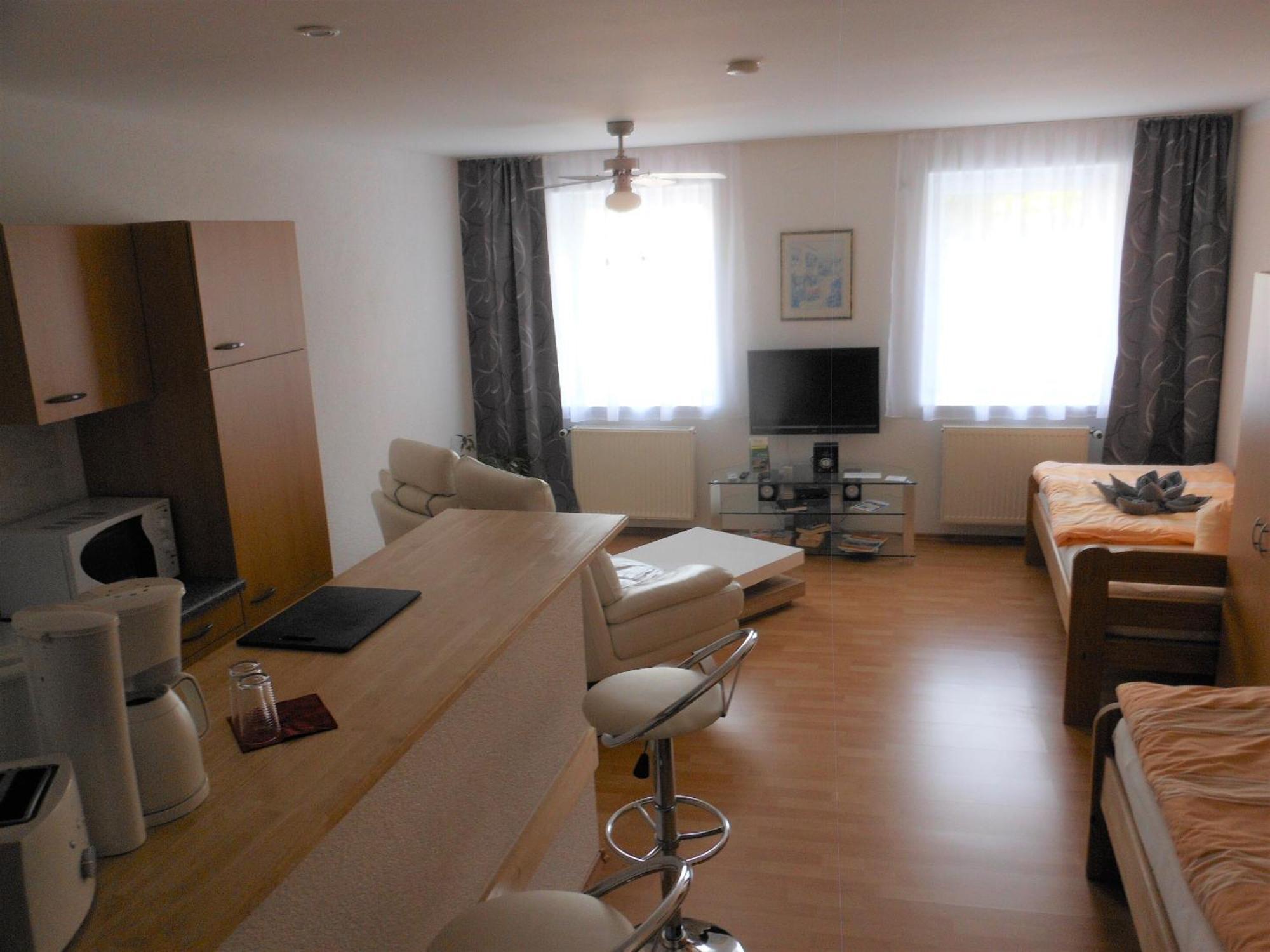 Pension Am Werder Bernburg Room photo